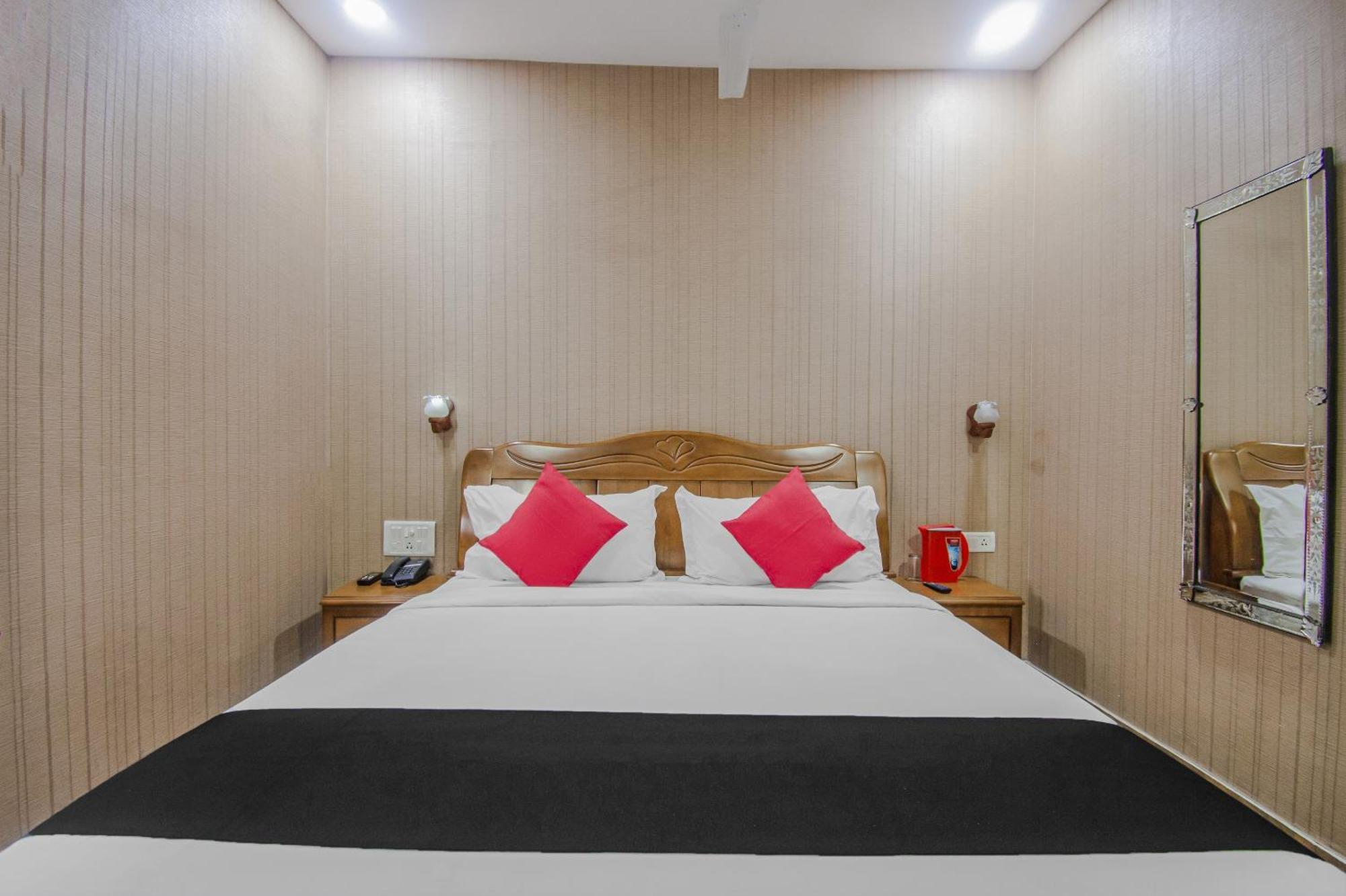 Collection O Mg Guest House Kolkata Bagian luar foto
