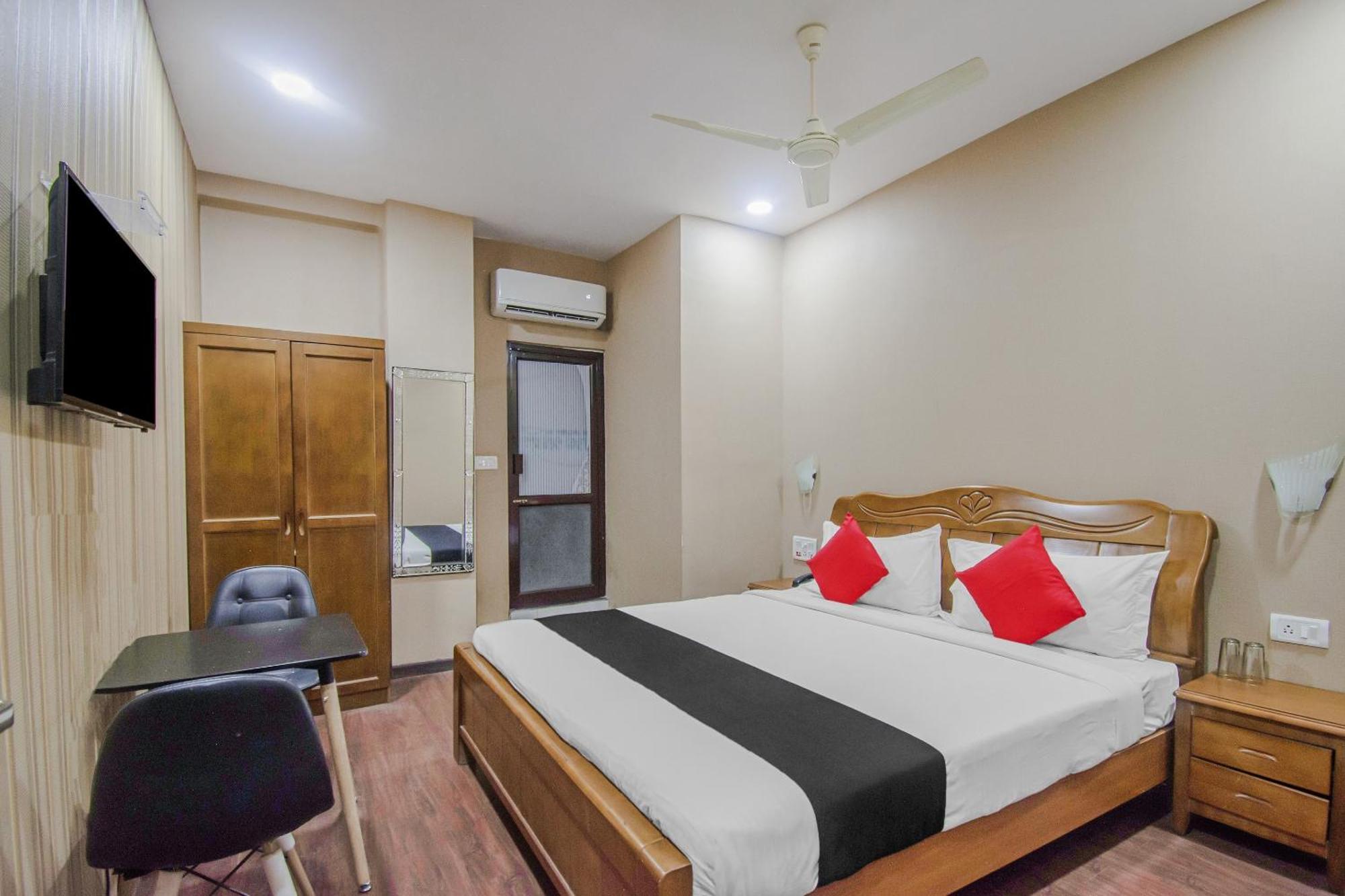 Collection O Mg Guest House Kolkata Bagian luar foto